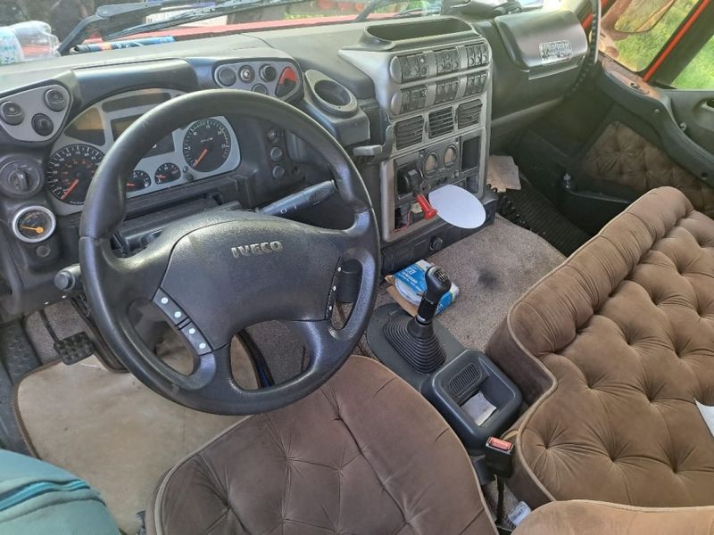 Iveco Stralis HD 490-S42T 2p 2008/2009 CAMINHÕES & CAMIONETAS PASSO FUNDO / Carros no Vale
