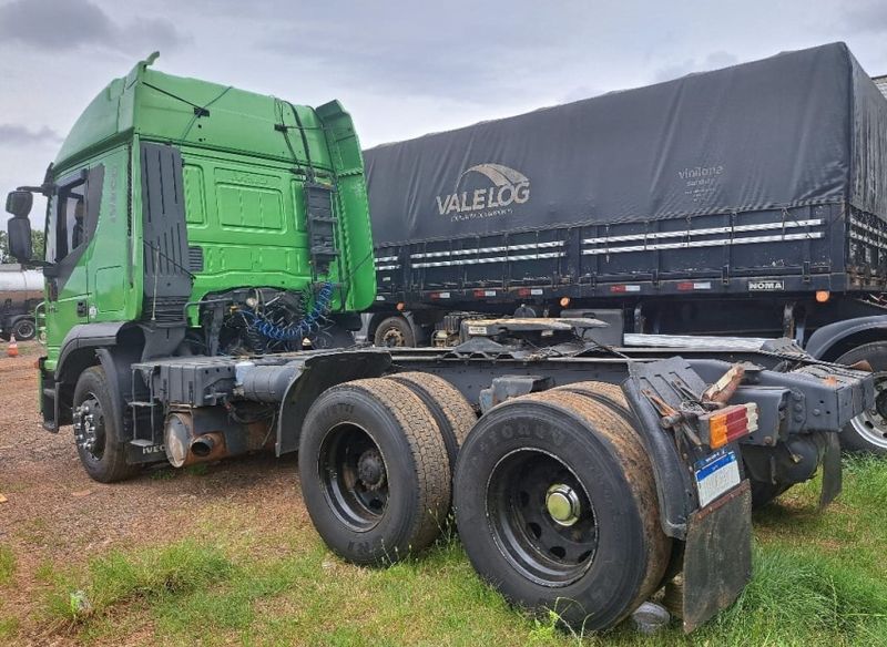 Iveco Stralis NR 570-S41T 3-Eixos 2010/2010 CAMINHÕES & CAMIONETAS PASSO FUNDO / Carros no Vale