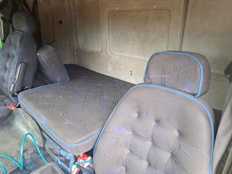 Iveco Stralis NR 570-S41T 3-Eixos 2010/2010 CAMINHÕES & CAMIONETAS PASSO FUNDO / Carros no Vale