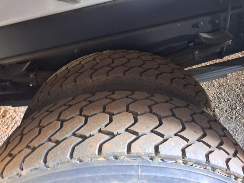 Mercedes-Benz 1318 L-1318 Caçamba 2009/2009 CAMINHÕES & CAMIONETAS PASSO FUNDO / Carros no Vale Mercedes-Benz 1318 L-1318 Caçamba 2009/2009 CAMINHÕES & CAMIONETAS PASSO FUNDO / Carros no Vale