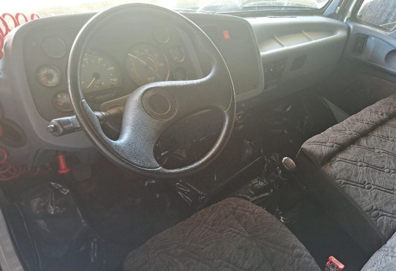 Mercedes-Benz 1318 L-1318 Caçamba 2009/2009 CAMINHÕES & CAMIONETAS PASSO FUNDO / Carros no Vale Mercedes-Benz 1318 L-1318 Caçamba 2009/2009 CAMINHÕES & CAMIONETAS PASSO FUNDO / Carros no Vale