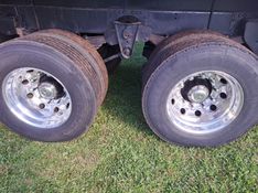 Mercedes-Benz 1620 L-1620 3-Eixos Graneleiro 2006/2006 CAMINHÕES & CAMIONETAS PASSO FUNDO / Carros no Vale