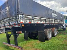 Mercedes-Benz 1620 L-1620 3-Eixos Graneleiro 2006/2006 CAMINHÕES & CAMIONETAS PASSO FUNDO / Carros no Vale