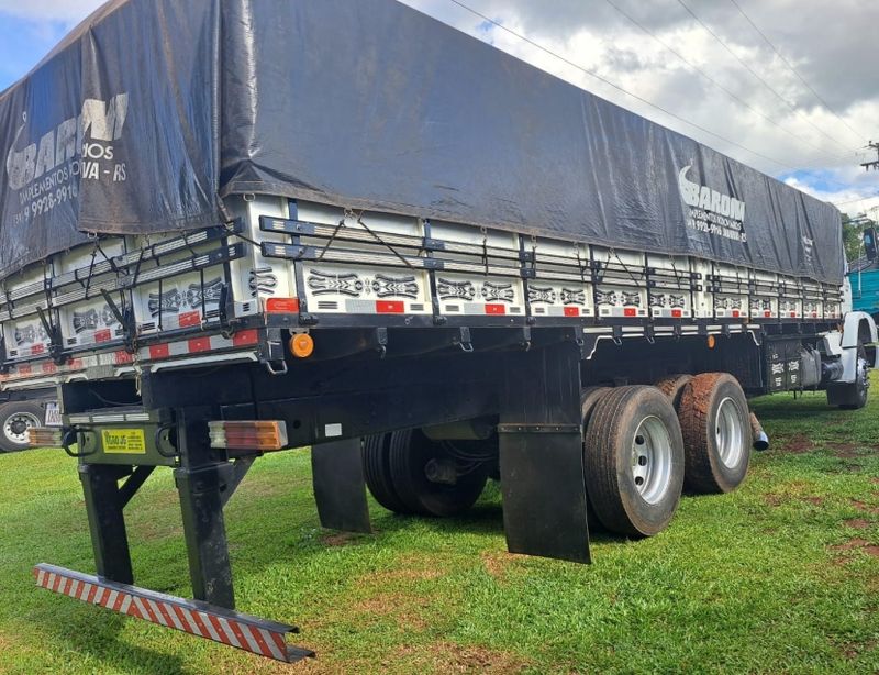 Mercedes-Benz 1620 L-1620 3-Eixos Graneleiro 2006/2006 CAMINHÕES & CAMIONETAS PASSO FUNDO / Carros no Vale