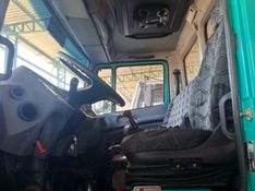 Mercedes-Benz 1720 MB 1720 6X2 Graneleiro 2004/2004 CAMINHÕES & CAMIONETAS PASSO FUNDO / Carros no Vale