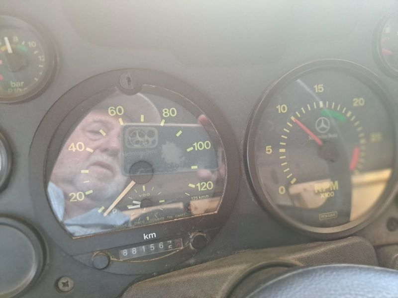 Mercedes-Benz 1720 MB 1720 6X2 Graneleiro 2004/2004 CAMINHÕES & CAMIONETAS PASSO FUNDO / Carros no Vale Mercedes-Benz 1720 MB 1720 6X2 Graneleiro 2004/2004 CAMINHÕES & CAMIONETAS PASSO FUNDO / Carros no Vale