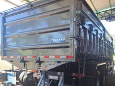 Mercedes-Benz Atego 2425 3-Eixos 2006/2006 CAMINHÕES & CAMIONETAS PASSO FUNDO / Carros no Vale