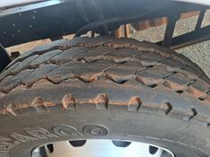 Mercedes-Benz Atego 2425 3-Eixos 2006/2006 CAMINHÕES & CAMIONETAS PASSO FUNDO / Carros no Vale