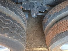 Mercedes-Benz Atego 2425 3-Eixos 2006/2006 CAMINHÕES & CAMIONETAS PASSO FUNDO / Carros no Vale