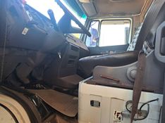 Mercedes-Benz L-2318 6×4 3-Eixos Munck 1993/1993 CAMINHÕES & CAMIONETAS PASSO FUNDO / Carros no Vale