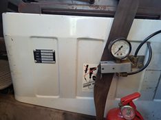 Mercedes-Benz L-2318 6×4 3-Eixos Munck 1993/1993 CAMINHÕES & CAMIONETAS PASSO FUNDO / Carros no Vale