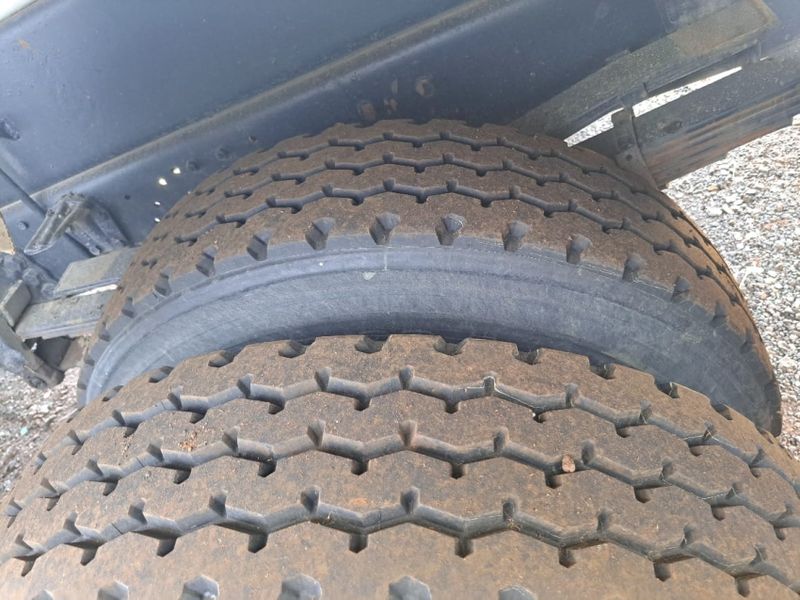 Volkswagen 15180 15-180 E Constellation Caçamba 2007/2007 CAMINHÕES & CAMIONETAS PASSO FUNDO / Carros no Vale