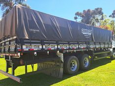 Volkswagen 24220 VW 24-220 Worker T 3-Eixos 2011/2012 CAMINHÕES & CAMIONETAS PASSO FUNDO / Carros no Vale