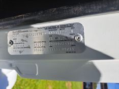 Volkswagen 24220 VW 24-220 Worker T 3-Eixos 2011/2012 CAMINHÕES & CAMIONETAS PASSO FUNDO / Carros no Vale