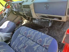 Volkswagen 24220 VW 24-220 Worker T 3-Eixos 2010/2011 CAMINHÕES & CAMIONETAS PASSO FUNDO / Carros no Vale