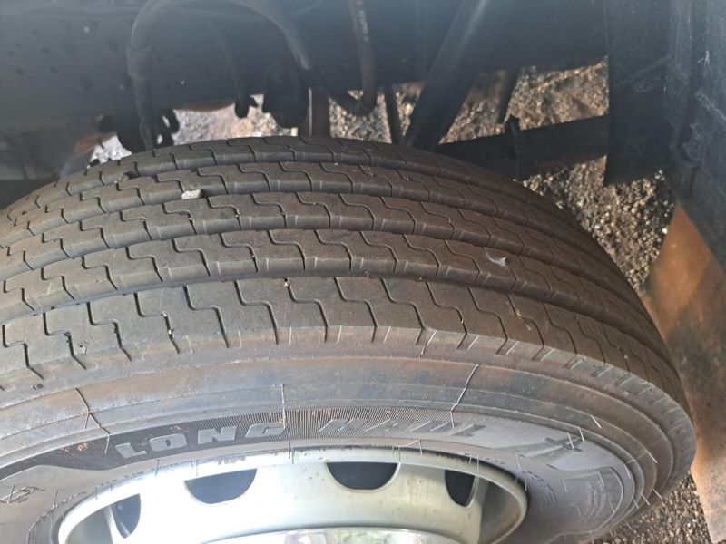 Volkswagen 24220 VW 24-220 Worker T 3-Eixos 2007/2007 CAMINHÕES & CAMIONETAS PASSO FUNDO / Carros no Vale Volkswagen 24220 VW 24-220 Worker T 3-Eixos 2007/2007 CAMINHÕES & CAMIONETAS PASSO FUNDO / Carros no Vale