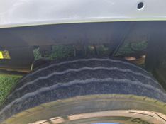 Volkswagen 24220 VW 24-220 Worker T 3-Eixos 2011/2012 CAMINHÕES & CAMIONETAS PASSO FUNDO / Carros no Vale