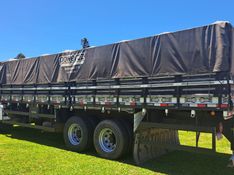 Volkswagen 24220 VW 24-220 Worker T 3-Eixos 2011/2012 CAMINHÕES & CAMIONETAS PASSO FUNDO / Carros no Vale