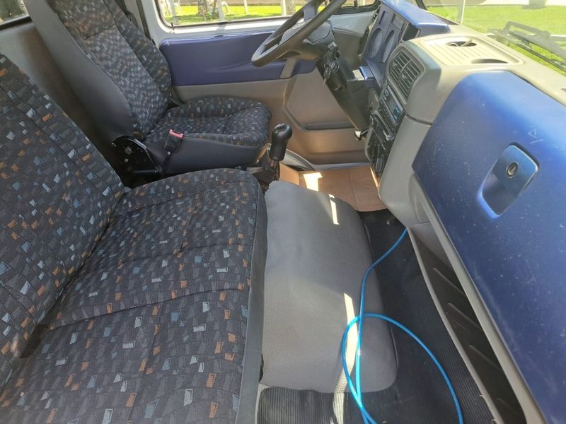 Volkswagen 24220 VW 24-220 Worker T 3-Eixos 2011/2012 CAMINHÕES & CAMIONETAS PASSO FUNDO / Carros no Vale Volkswagen 24220 VW 24-220 Worker T 3-Eixos 2011/2012 CAMINHÕES & CAMIONETAS PASSO FUNDO / Carros no Vale