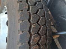 Volkswagen 24250 24-250 E Constellation 3-Eixos 2006/2007 CAMINHÕES & CAMIONETAS PASSO FUNDO / Carros no Vale