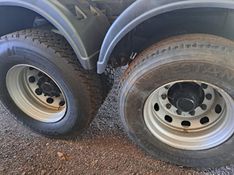 Volkswagen 24250 24-250 E Constellation 3-Eixos 2006/2007 CAMINHÕES & CAMIONETAS PASSO FUNDO / Carros no Vale