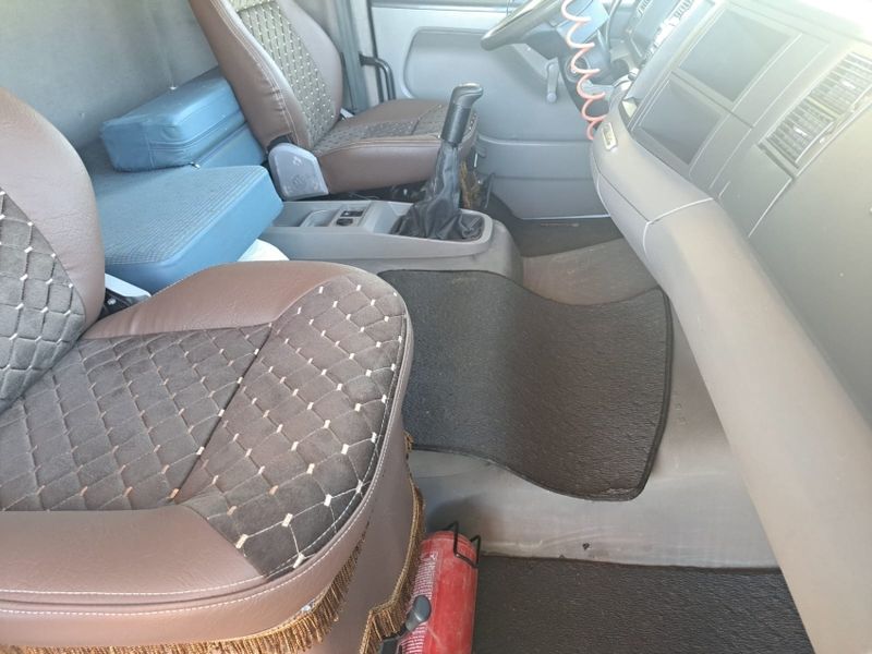 Volkswagen 24250 24-250 E Constellation 3-Eixos 2006/2007 CAMINHÕES & CAMIONETAS PASSO FUNDO / Carros no Vale