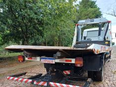 Volkswagen 7110 VW 7110 Munck Plataforma 1990/1990 CAMINHÕES & CAMIONETAS PASSO FUNDO / Carros no Vale