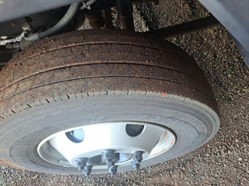 Volkswagen 8-160 VW 8-160 E Delivery 2p Chassi 2017/2018 CAMINHÕES & CAMIONETAS PASSO FUNDO / Carros no Vale