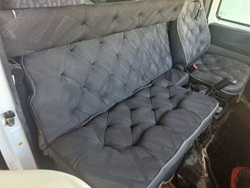 Volkswagen 8-160 VW 8-160 E Delivery 2p Chassi 2017/2018 CAMINHÕES & CAMIONETAS PASSO FUNDO / Carros no Vale