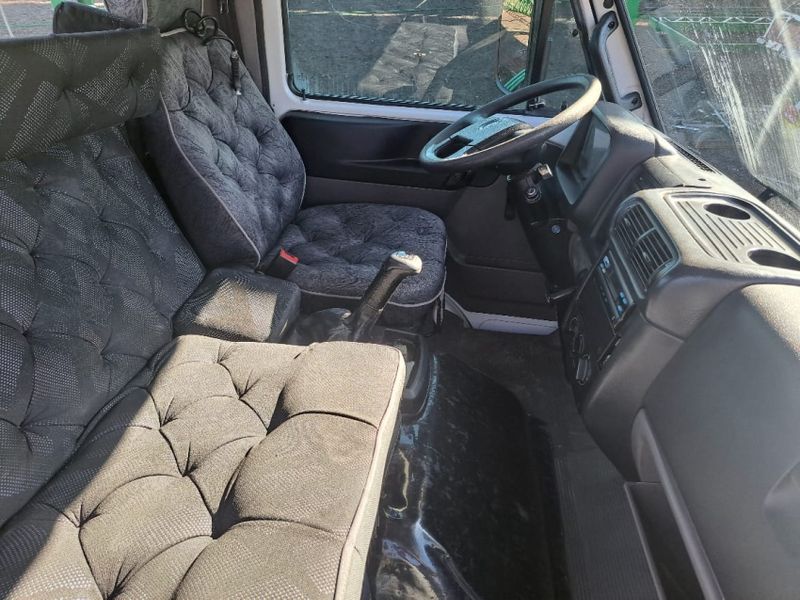 Volkswagen 8-160 VW 8-160 E Delivery 2p Chassi 2017/2018 CAMINHÕES & CAMIONETAS PASSO FUNDO / Carros no Vale