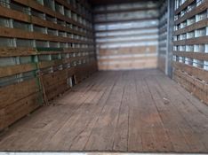 Volkswagen 8-160 VW 8-160 E Delivery 2p Chassi 2017/2018 CAMINHÕES & CAMIONETAS PASSO FUNDO / Carros no Vale