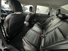 Volkswagen JETTA 1.4 250 TSI TOTAL FLEX TIPTRONIC 2018/2019 CAMINHÕES & CAMIONETAS PASSO FUNDO / Carros no Vale