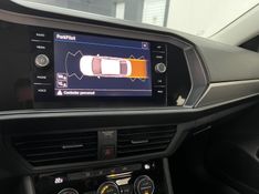 Volkswagen JETTA 1.4 250 TSI TOTAL FLEX TIPTRONIC 2018/2019 CAMINHÕES & CAMIONETAS PASSO FUNDO / Carros no Vale