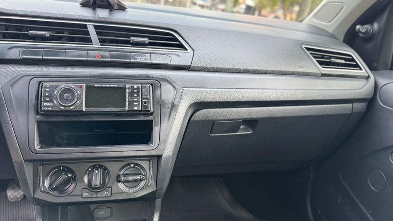 Volkswagen SAVEIRO 1.6 MSI ROBUST CS 8V FLEX 2P MANUAL 2021/2022 CAMINHÕES & CAMIONETAS PASSO FUNDO / Carros no Vale