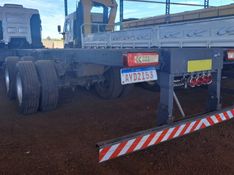 Volvo VM 270 6×2 2p Chassi 2013/2013 CAMINHÕES & CAMIONETAS PASSO FUNDO / Carros no Vale