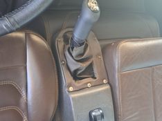 Volvo VM 270 6×2 2p Chassi 2013/2013 CAMINHÕES & CAMIONETAS PASSO FUNDO / Carros no Vale