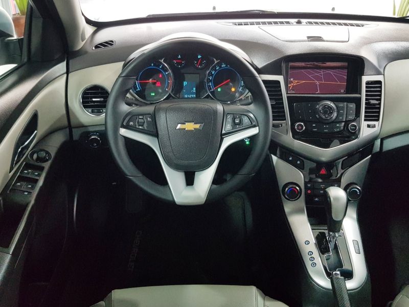 Chevrolet CRUZE 1.8 LTZ 16V FLEX 4P AUTOMÁTICO 2012/2012 ADVANT AUTOMÓVEIS CAXIAS DO SUL / Carros no Vale