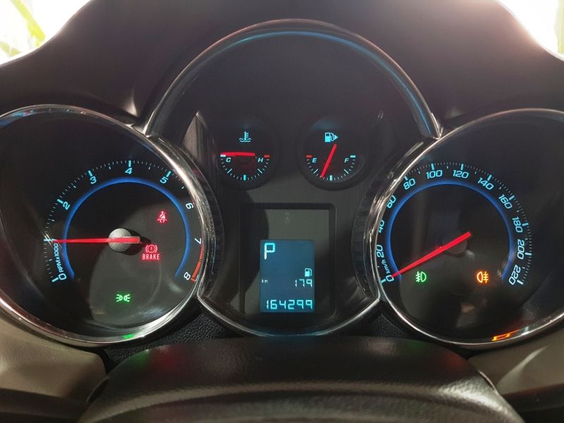 Chevrolet CRUZE 1.8 LTZ 16V FLEX 4P AUTOMÁTICO 2012/2012 ADVANT AUTOMÓVEIS CAXIAS DO SUL / Carros no Vale