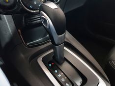 Ford FIESTA 1.6 TITANIUM HATCH 16V FLEX 4P POWERSHIFT 2014/2015 ADVANT AUTOMÓVEIS CAXIAS DO SUL / Carros no Vale
