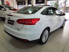 Ford FOCUS 2.0 TITANIUM PLUS FASTBACK 16V FLEX 4P POWERSHIFT 2016/2016 ADVANT AUTOMÓVEIS CAXIAS DO SUL / Carros no Vale