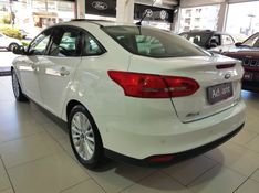 Ford FOCUS 2.0 TITANIUM PLUS FASTBACK 16V FLEX 4P POWERSHIFT 2016/2016 ADVANT AUTOMÓVEIS CAXIAS DO SUL / Carros no Vale