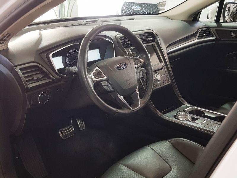 Ford FUSION 2.0 TITANIUM AWD 16V GASOLINA 4P AUTOMÁTICO 2018/2018 ADVANT AUTOMÓVEIS CAXIAS DO SUL / Carros no Vale Ford FUSION 2.0 TITANIUM AWD 16V GASOLINA 4P AUTOMÁTICO 2018/2018 ADVANT AUTOMÓVEIS CAXIAS DO SUL / Carros no Vale