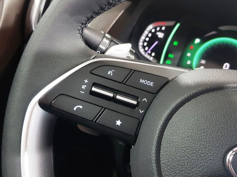 Hyundai CRETA 1.0 TGDI FLEX PLATINUM AUTOMÁTICO 2021/2022 ADVANT AUTOMÓVEIS CAXIAS DO SUL / Carros no Vale Hyundai CRETA 1.0 TGDI FLEX PLATINUM AUTOMÁTICO 2021/2022 ADVANT AUTOMÓVEIS CAXIAS DO SUL / Carros no Vale