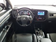 Mitsubishi OUTLANDER 2.0 16V GASOLINA 4P AUTOMÁTICO 2014/2015 ADVANT AUTOMÓVEIS CAXIAS DO SUL / Carros no Vale