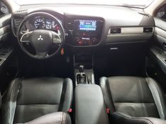 Mitsubishi OUTLANDER 2.0 16V GASOLINA 4P AUTOMÁTICO 2014/2015 ADVANT AUTOMÓVEIS CAXIAS DO SUL / Carros no Vale