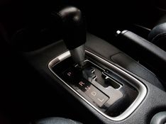 Mitsubishi OUTLANDER 2.0 16V GASOLINA 4P AUTOMÁTICO 2014/2015 ADVANT AUTOMÓVEIS CAXIAS DO SUL / Carros no Vale