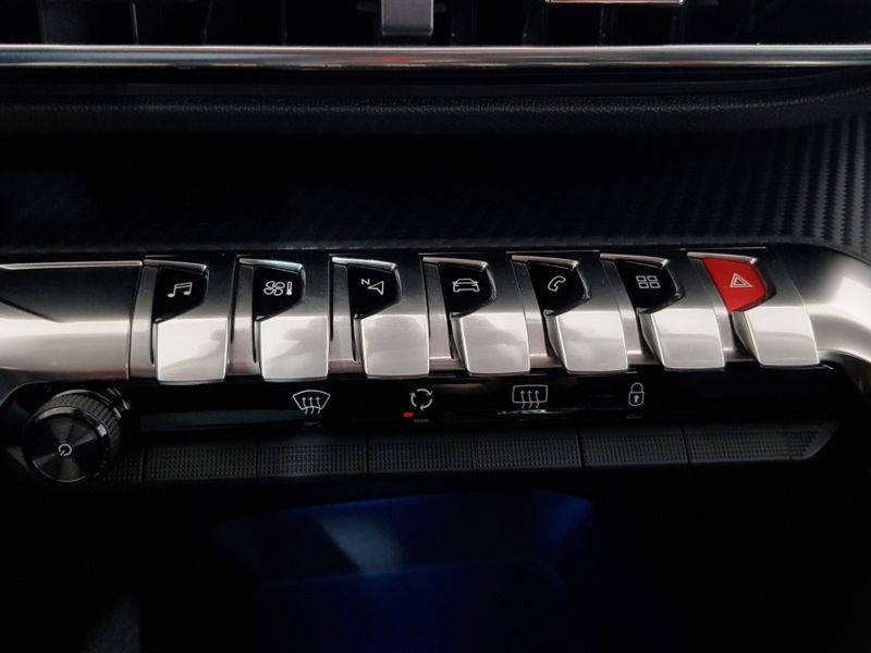 Peugeot 3008 1.6 ALLURE THP 16V GASOLINA 4P AUTOMÁTICO 2019/2020 ADVANT AUTOMÓVEIS CAXIAS DO SUL / Carros no Vale Peugeot 3008 1.6 ALLURE THP 16V GASOLINA 4P AUTOMÁTICO 2019/2020 ADVANT AUTOMÓVEIS CAXIAS DO SUL / Carros no Vale