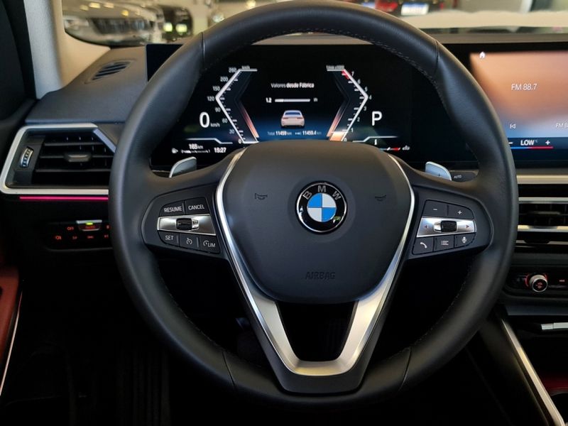 BMW 320i 2.0 16V TURBO FLEX GP AUTOMÁTICO 2023/2023 CARRO DEZ NOVO HAMBURGO / Carros no Vale