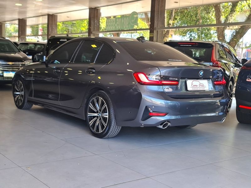 BMW 320i 2.0 16V TURBO GASOLINA GP AUTOMÁTICO 2020/2021 CARRO DEZ NOVO HAMBURGO / Carros no Vale
