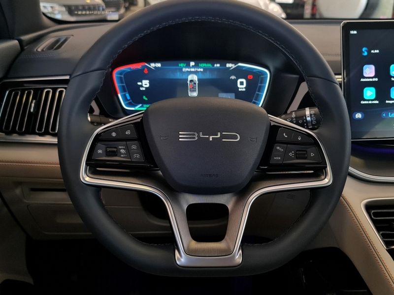 BYD SONG PLUS 1.5 DM-I HÍBRIDO AUTOMÁTICO 2023/2024 CARRO DEZ NOVO HAMBURGO / Carros no Vale